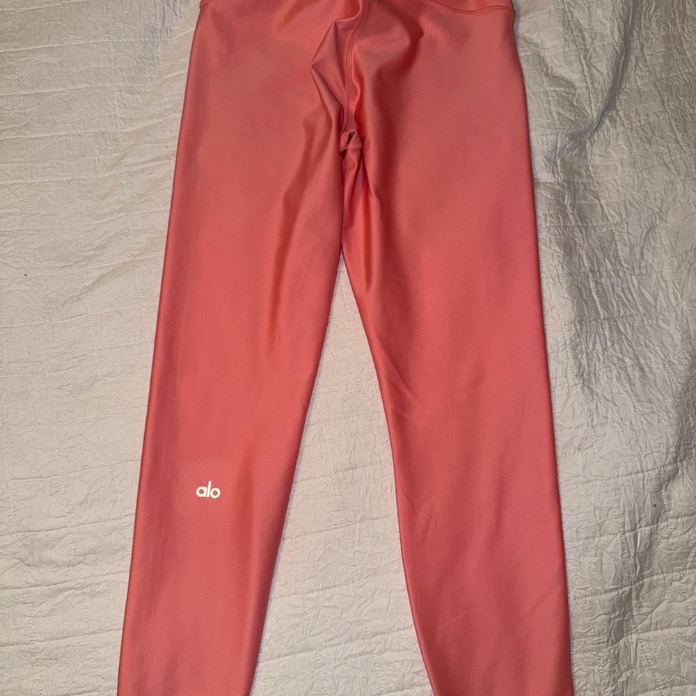 Alo 7/8 Airlift High Waist Leggings, Strawberry Lemonade, Medium - Picture 4 of 5
